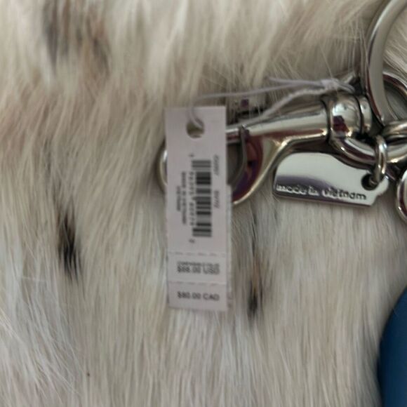 COACH Leather Pinwheel Keychain - Picture 5 of 6